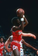 Bobby Wilkerson of the Chicago Bulls Basketball 1980 Photo 2