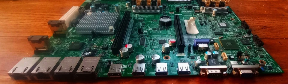 IBM 00FL492 LGA1356 Dual Processor Server Motherboard 12xDIMM X3530M4 X3630M4 - Image 2 of 3