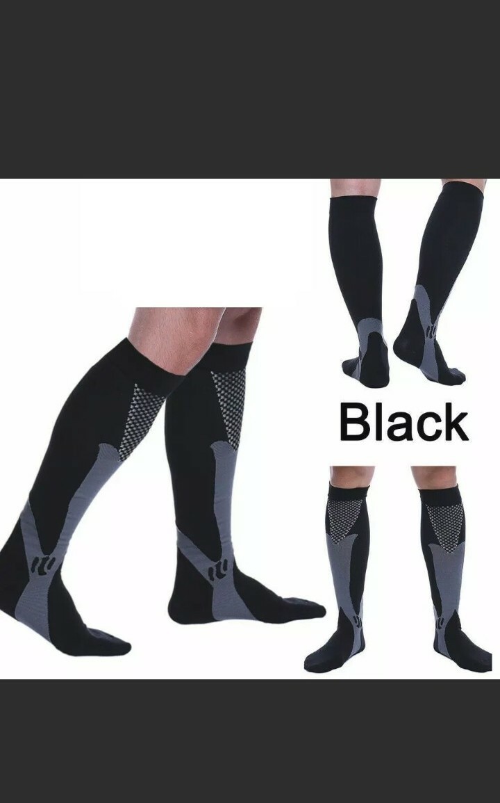 20-30mmHg Compression Socks for Men & Women – Sport Support Calf Socks in Black Size S  -image