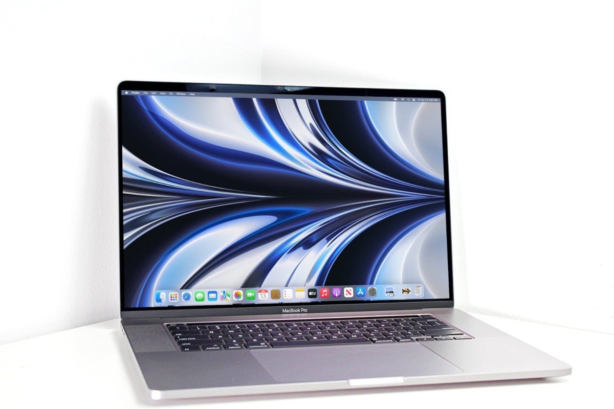 2019 MacBook Pro 2.4GHz intel i9 32GB RAM 2TB SSD AMD Radeon Pro
