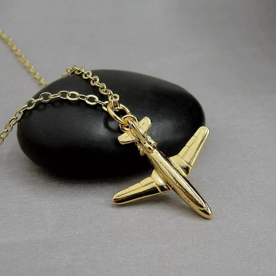 louis vuitton airplane necklace