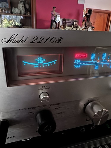 VINTAGE 1970s Marantz 2216B Stereo Receiver Radio Working Stereophonic Original - Picture 5 of 13