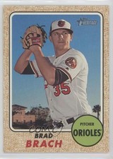 2017 Topps Heritage High Number Bright Yellow Back /25 Brad Brach #549 fm0