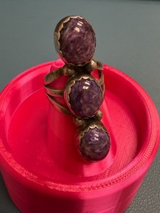 Navajo-style sterling silver ring 3 purple charoit cabochons SZ 8 9.9G