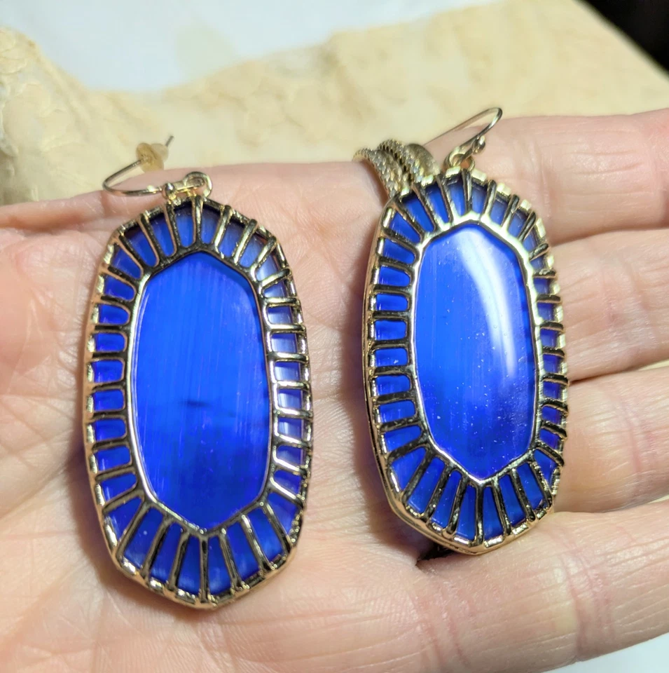 Kendra Scott Lot Of Earrings 2 Pairs, Cobalt Blue Delilah & Black Onyx Corley  - Image 3 of 4