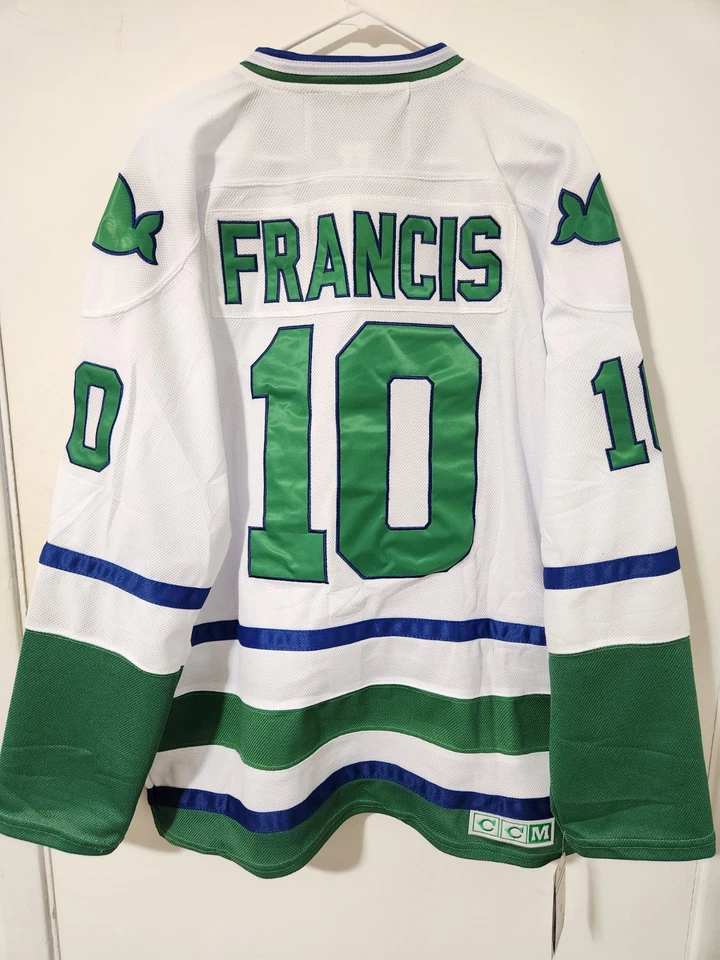 Camiseta Ron Francis "Throwback" CCM Hartford Whalers NUEVA CON ETIQUETAS Foto 2 de 4