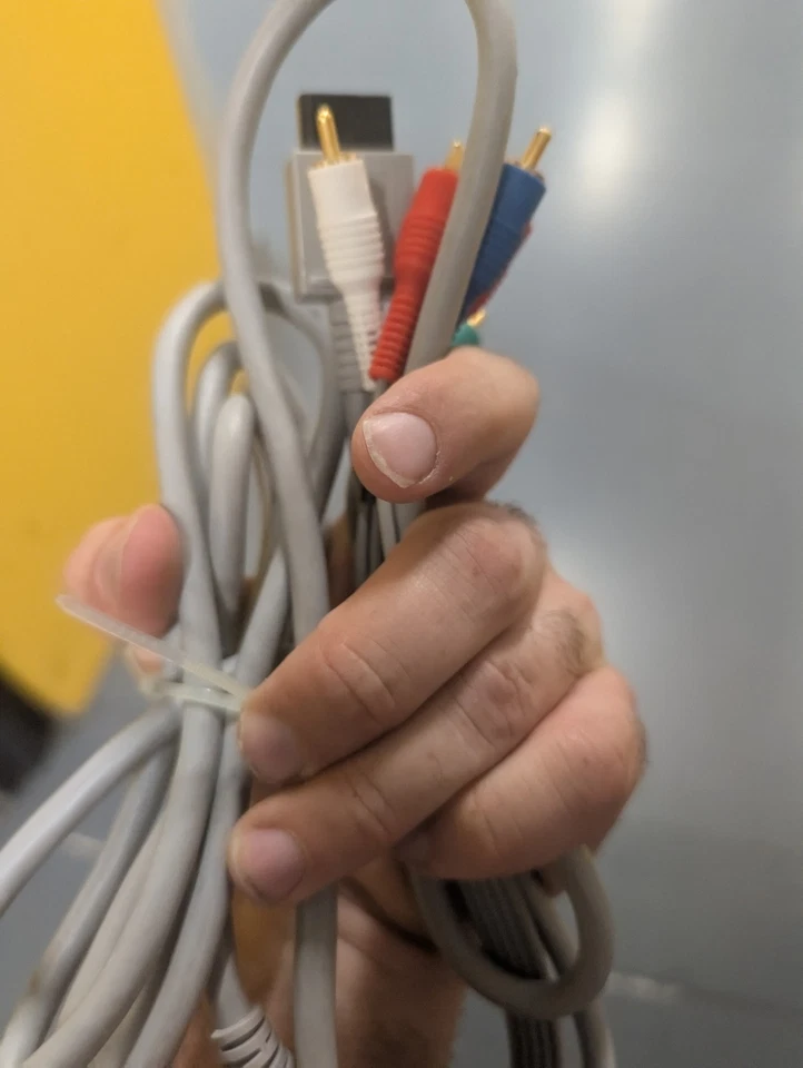 OFFICIAL Nintendo Wii Component AV Cable PAL - Tested Working - VGC - Image 2 of 2