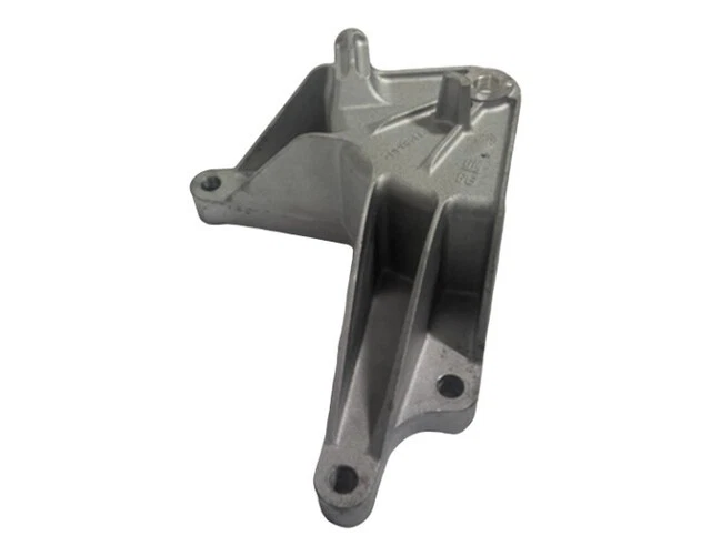 Genuine GM Automatic Transmission Rear Mount Bracket 13248662 — 第 3/4 张图片