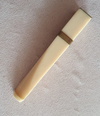 ZIGARETTENRAUCH BAKELIT - ELFENBEIN GOLD - 8 CM
