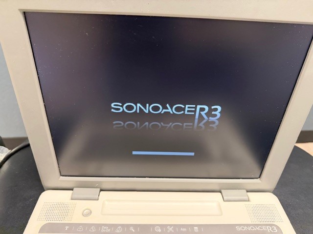 Samsung Medison Sonoace R3 Portable Ultrasound with LN5-12/40 vascular probe