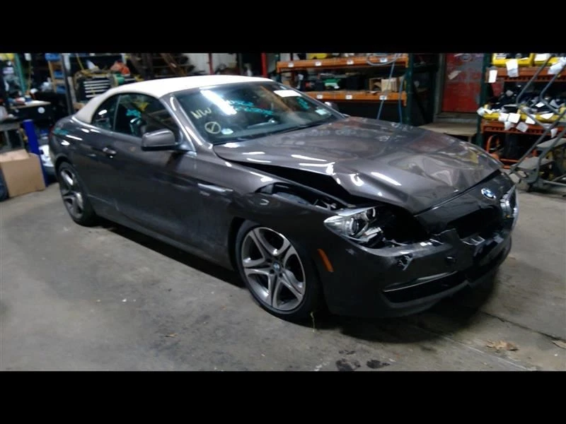 Capota para conversível 2012 BMW 650i - Imagem 4 de 4