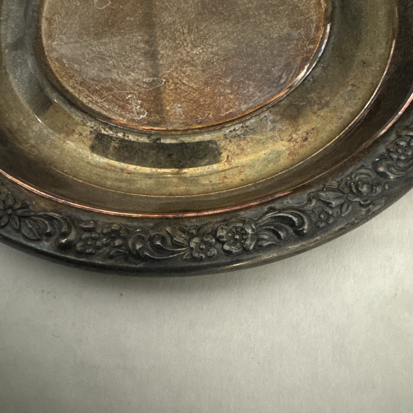 Community Silver Plate Tangier Glass Sugar Bowl With Lid And Base No Spoon(flaw)