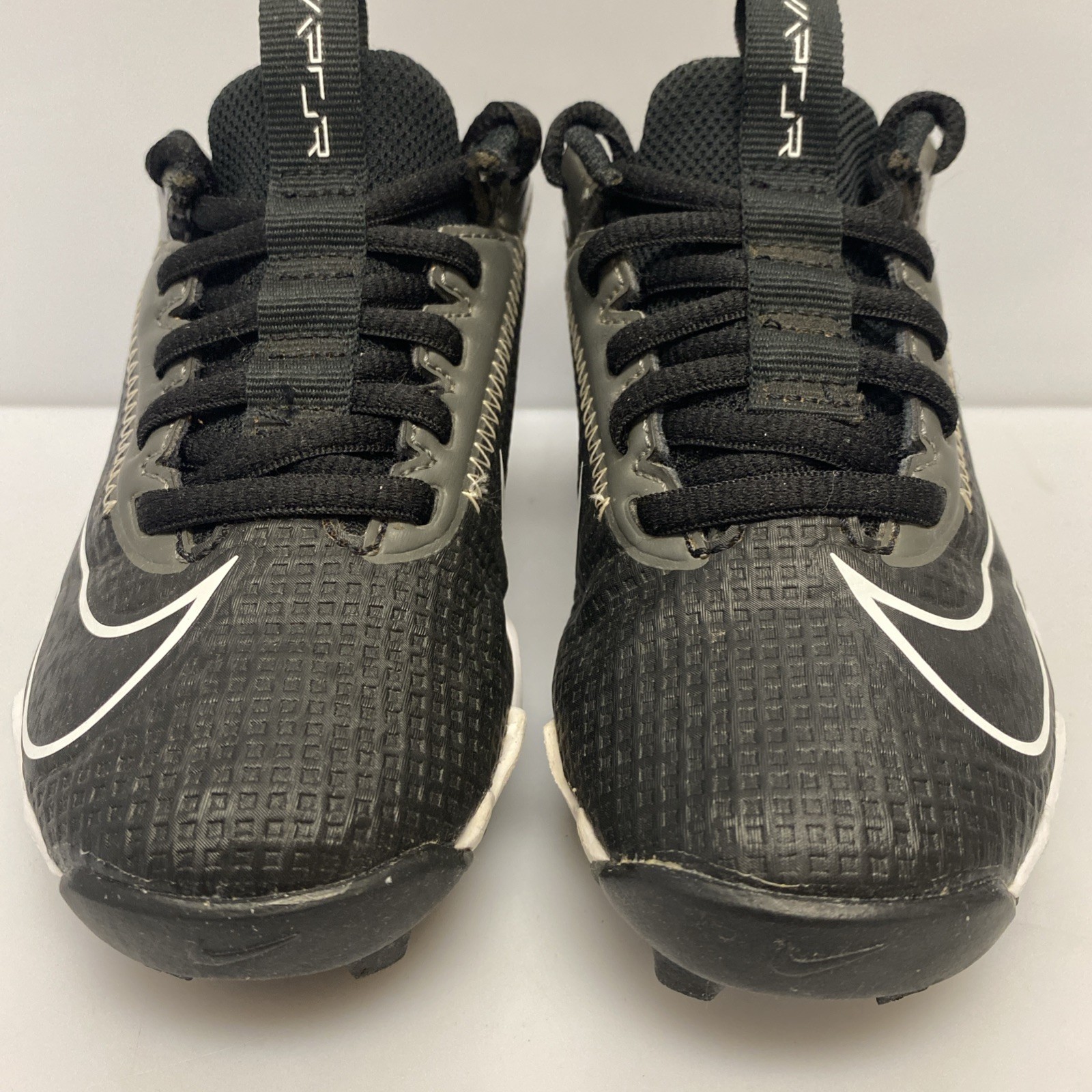 Nike Vapor Edge Shark 2 Low Youth Football Cleats Style DH0589-010 Size 11C thumbnail 8