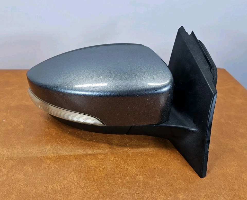2012-2014 FORD FOCUS RIGHT PASSENGER SIDE POWER MIRROR W/TURN SIGNAL OEM USED#2 - Image 4 of 4