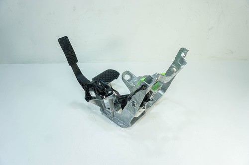 17-19 Audi A4 Premium Plus OEM Soporte de Pedal Soporte Pedales de Freno/Gas 5071 - Imagen 11 de 23