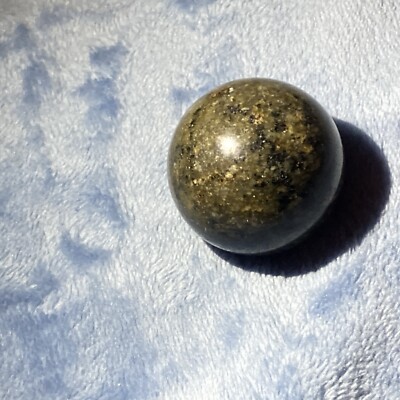 GREEN/BROWN SPARKLING LAB SPHERE SMALL
