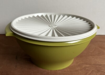 Große Vintage Tupperware olivgrüne Schüssel und Deckel. Top Zustand 