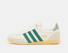 Adidas Originals Women's JAPAN Shoes in White and Green