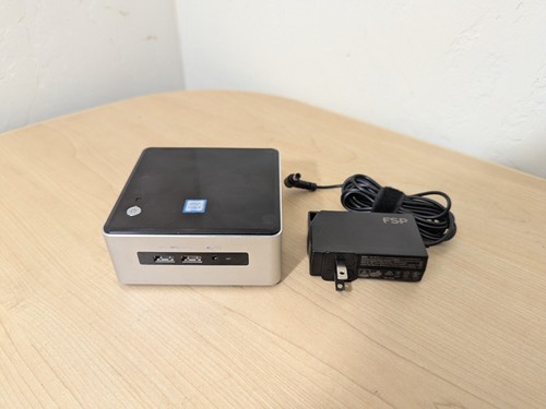 Intel NUC6I3SYH i3-6100U 2.30 GHz | 8GB RAM | M.2 SATA | HDMI Mini DP | SDXC
