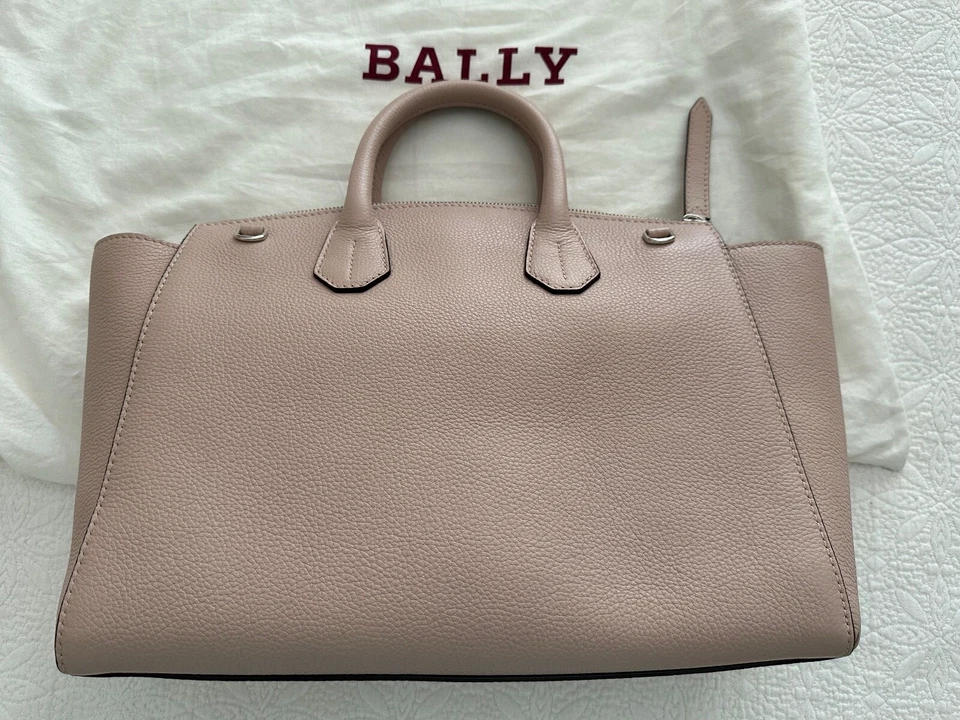 Cartera de cuero granulado BALLY Suiza con opción de correa larga para el hombro  Foto 2 de 4