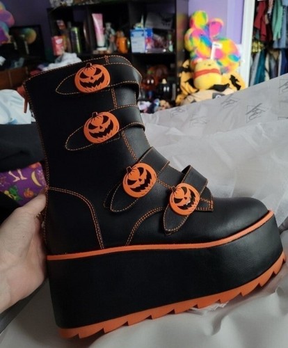 yru dune jack o lantern