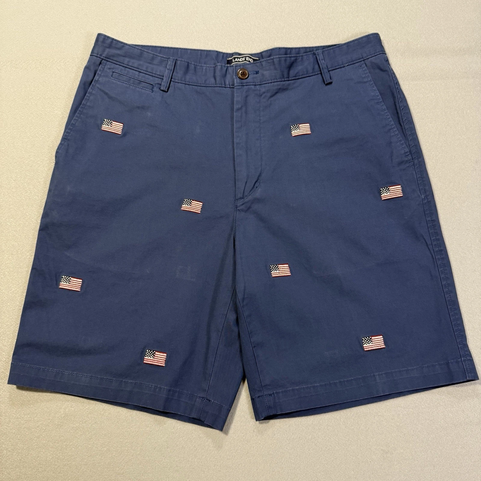 Lands’ End Men’s Flag Embroidered Chino Shorts Size 35 Blue Patriotic USA Golf
Opens in a new window