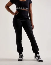 Nike Women's Tech Fleece High-Waisted Full-Zip Slim Pants Black