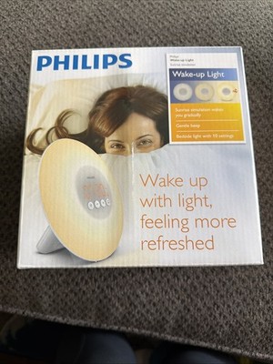 Philips HF3520 60 E Wake-Up Light With Colored Sunrise Simulation
