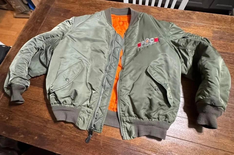 Jaqueta Bombardeiro Reversível Vintage Flyers Man MA-1 Flight USAF MIL-J-82790J Tamanho G - Imagem 3 de 4