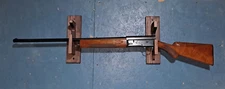 1 Gun Wall Rack Wood Shotgun/Rifle/Muzzleloader/Flintlock/Sniper/No Lever Action