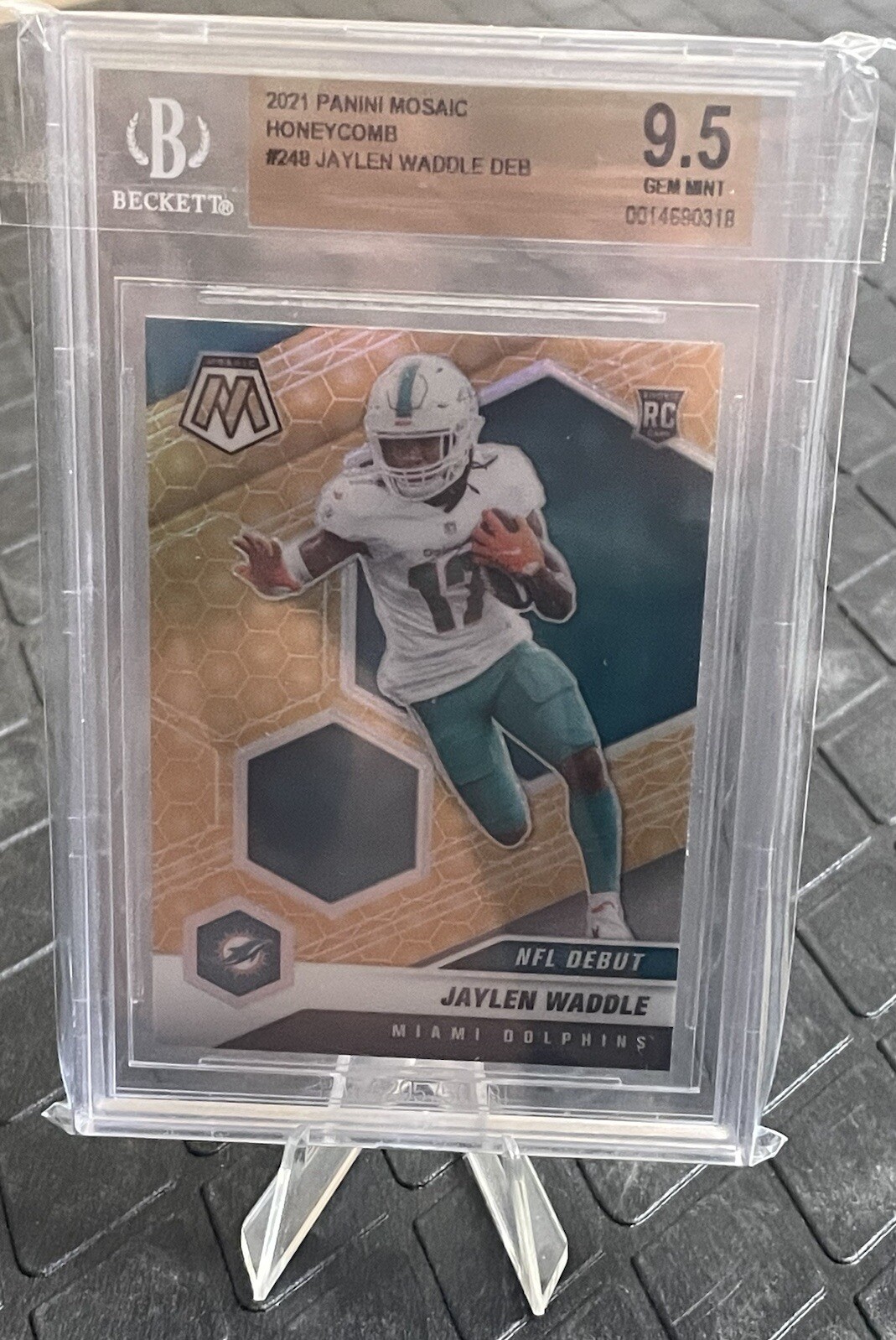2021 Panini Mosaic Jaylen Waddle #248 Honeycomb