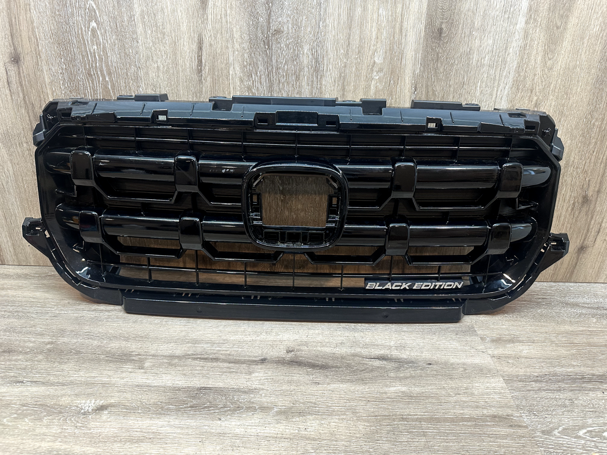 2017-2022 Honda Passport Ridgeline Front Grille 71121-T6Z OEM for