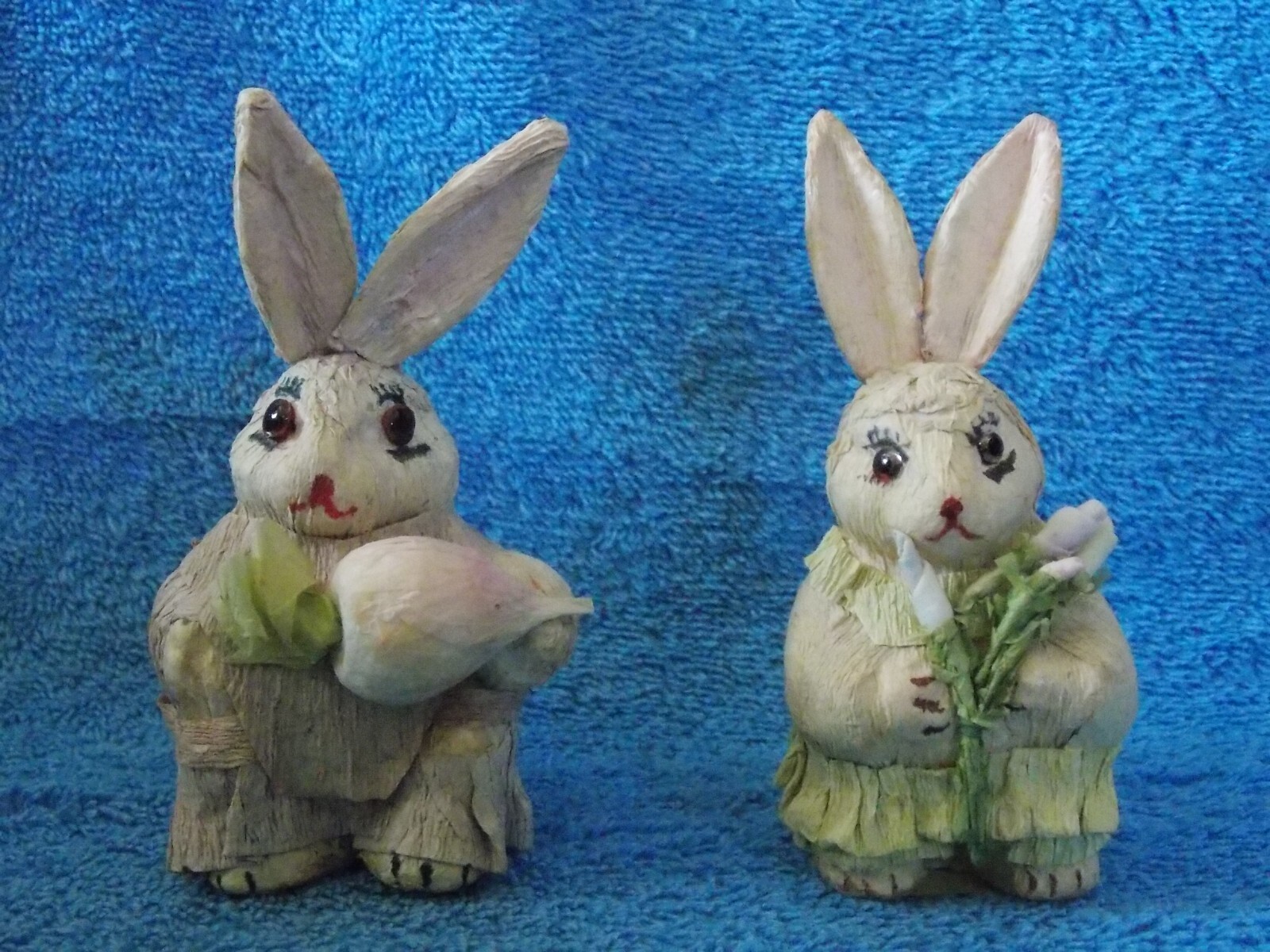 Pair Of Easter Rabbits Figure From Cost Plus 4