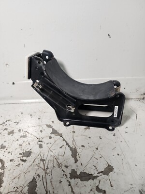 Mack Anthem Right/Passenger Hood Rest P/N 84204751
