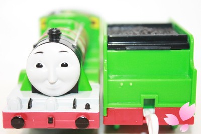 tomy trackmaster henry