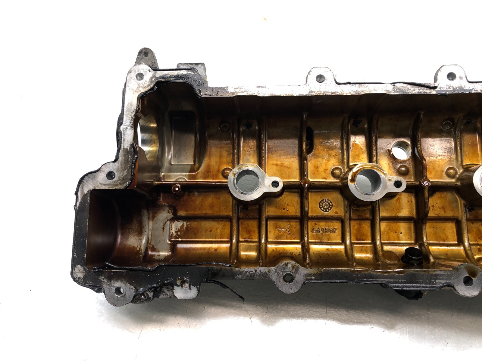 2014-2019 MASERATI GHIBLI 3.0L V6 TWIN TURBO LEFT DRIVER ENGINE VALVE COVER OEM.