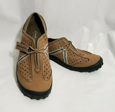 shoes clarks privo