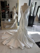 New with Tags White Wedding Gown Size 8