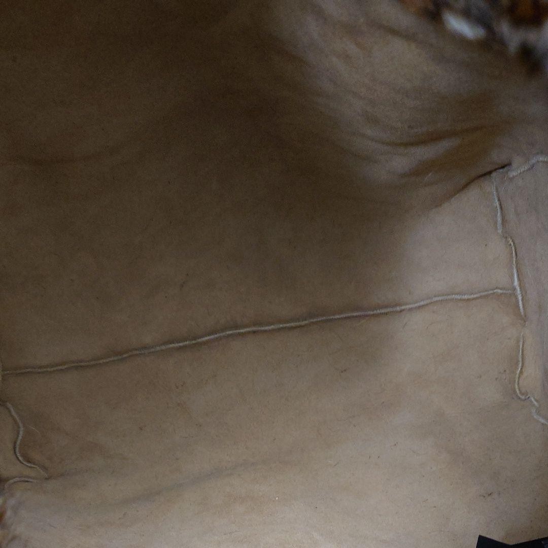 miu miu Printed Shearing Leopard Pattern Tote Fur… - image 10