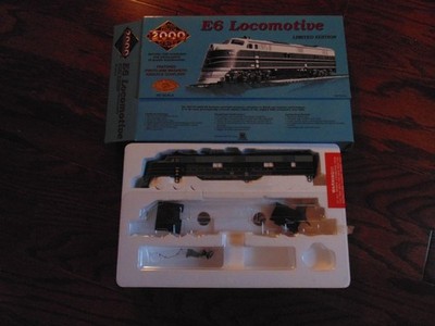 HO Scale Life-Like Proto 2000 Baltimore and Ohio B&O E6A Diesel Loco DCC Ready