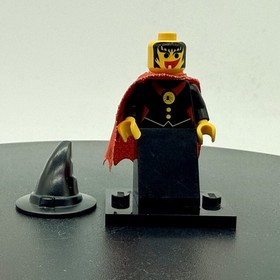LEGO Minifig Fright Knights Witch W/Cape  6031 6037 9376 cas032 Fast Shipping