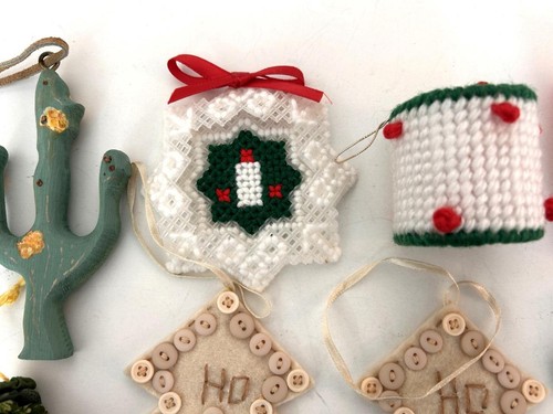 9 handmade ornaments Christmas button tree beaded stocking wreath plastic canvas - Picture 2 of 5