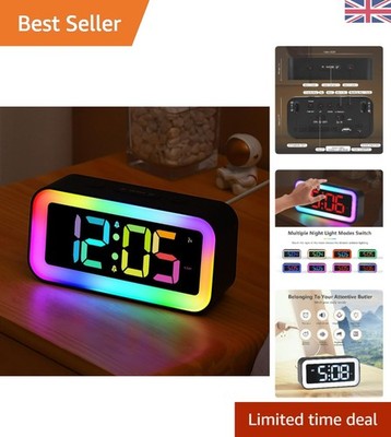 Stilvoller Nachttischwecker mit RGB Nachtlicht, Schlummerfunktion und Memoryfunktion