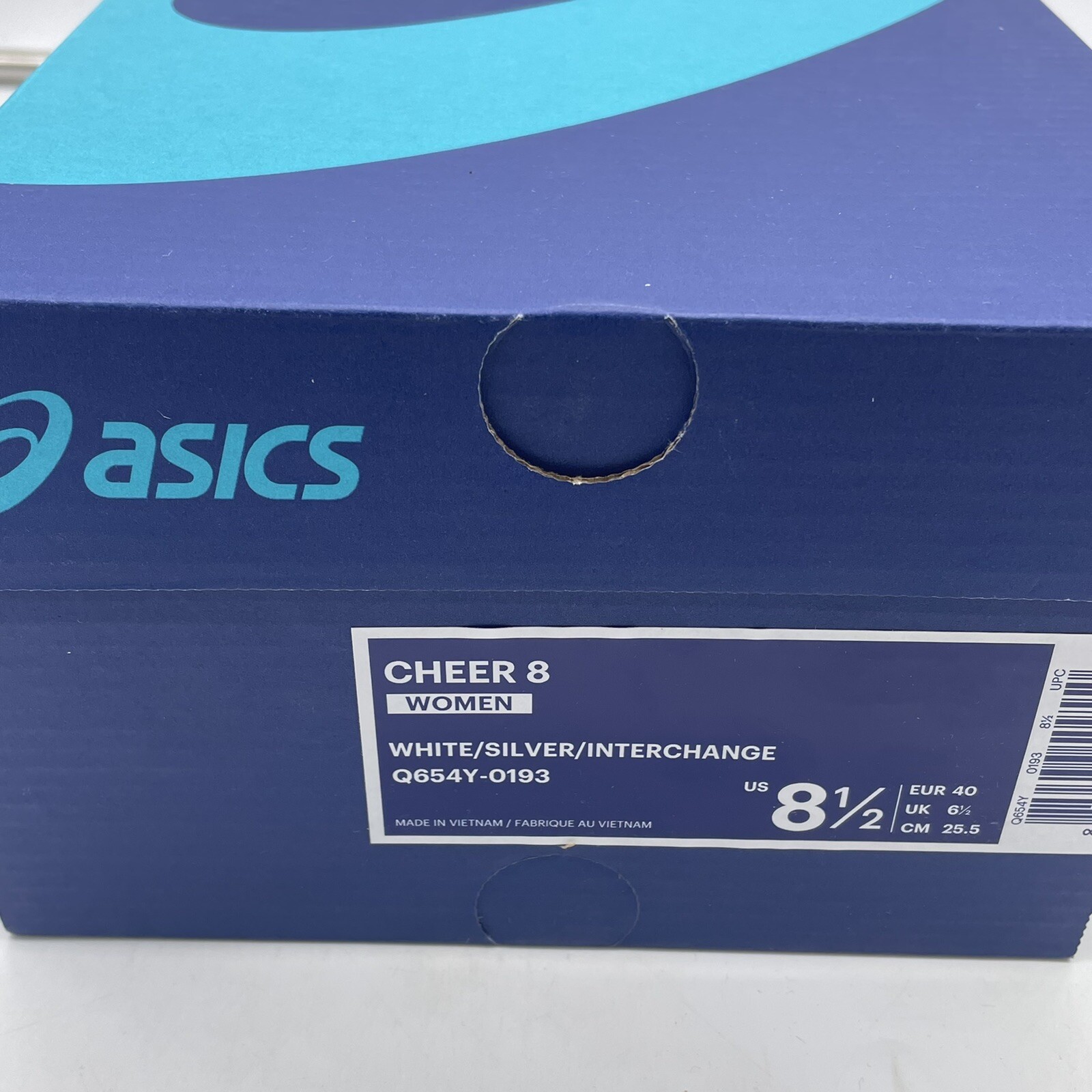 NEW Asics Cheer 8 White Silver Cheerleader Athletic Shoes Q654Y Womens