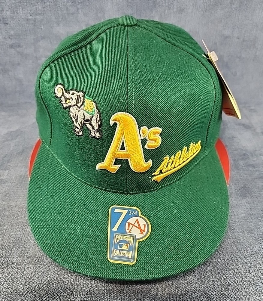 Cooperstown Collection Oakland Athletics A's Fitted Cap 7-3/4 NWT Vintage CL05
