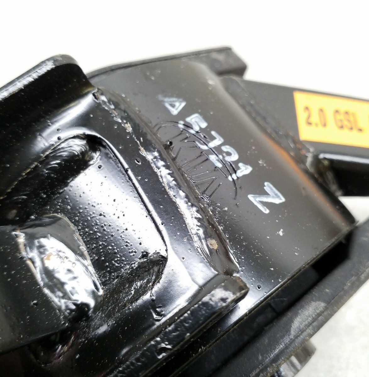 21830-2F300 Kia - Transaxle Mount Bracket fits Spectra 2003 to