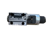 Bosch Rexroth 883 B 872 A Directional Control Valve 081WV06P1V1016WS024/00-D51