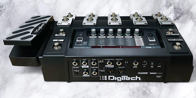 DigiTech RP1000 Multi-Effects Guitar Effect Pedal Switching System