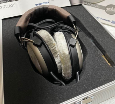 beyerdynamic T1 1st Generation Over the Ear Headphones - Silver