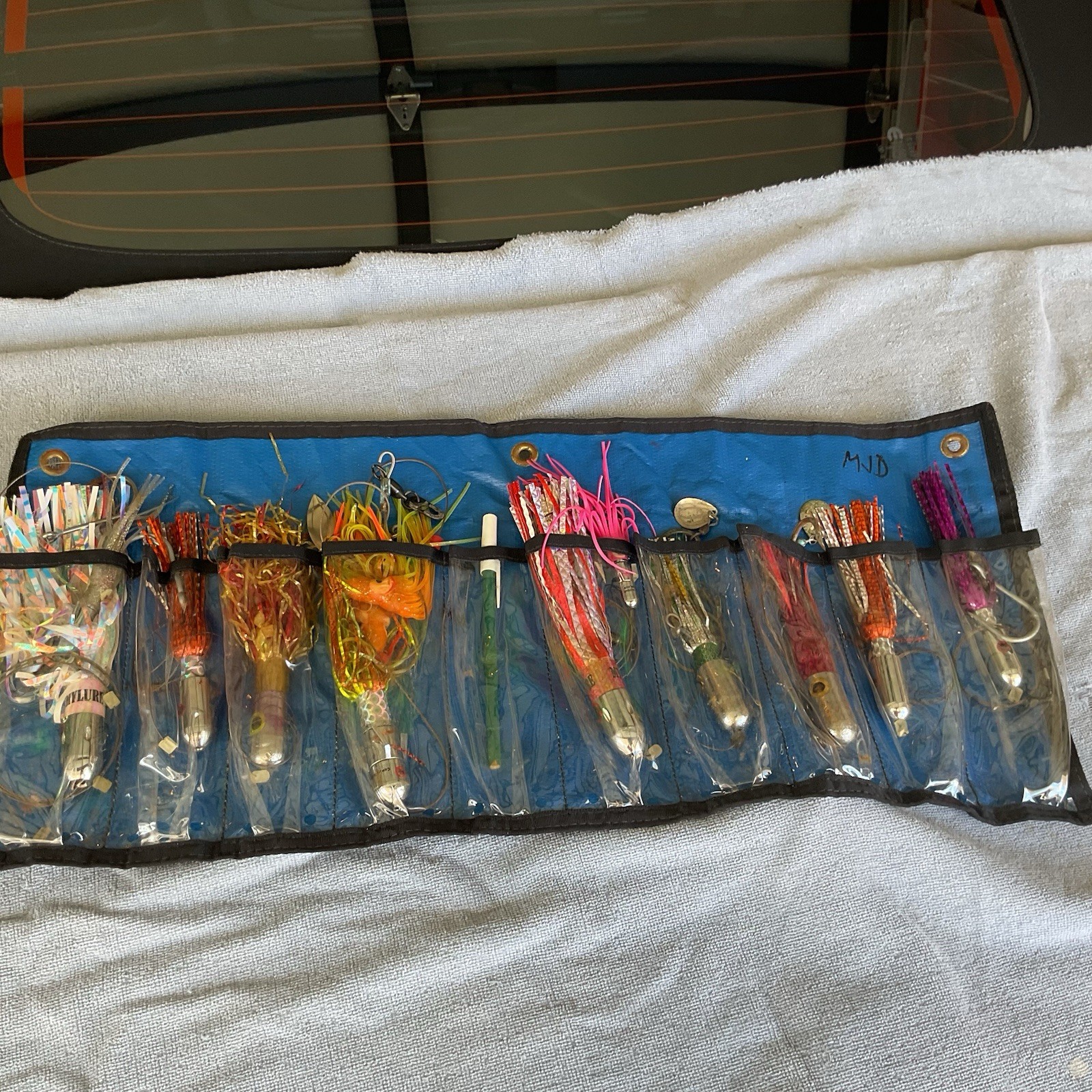 SALTWATER LURES AND THREE ARE DIASY CHAINED - Image 4